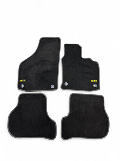 Volkswagen Golf MK5 GTI