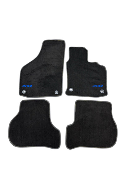 Volkswagen Golf MK5 R32